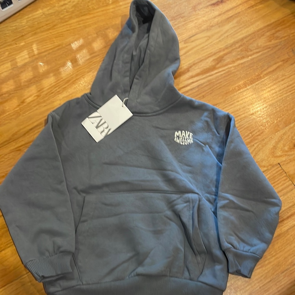 Zara brand new sweatshirt